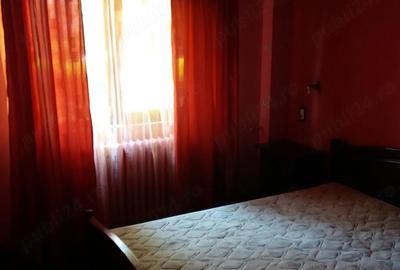 Apartament cu 3 camere decomandat în Păcurari - 1