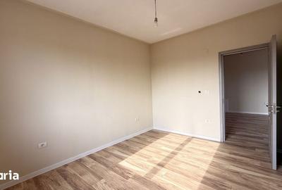 Casă cu 4 camere cu Teren 290 Mp în Central - 2