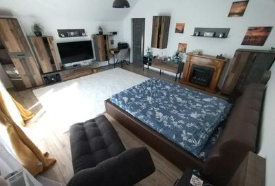 Casa 200 mp + teren 3.000 mp - 3