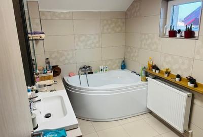 Casă de vânzare P+M, 174 mp construiți, teren 691 mp - 3