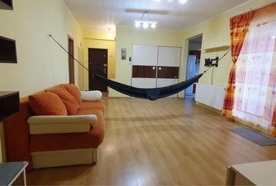 Apartament cu 2 camere decomandat, mobilat în Florești