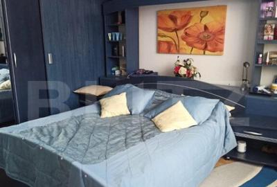 Doua Case + 2 Spa?ii Comerciale, 440 mp Utili pe Str. - 1