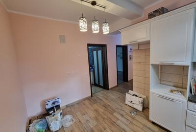 Aviatori-bloc tip vila- 2 camere- renovat recent- boxa pe acte si pod - 5