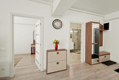 Inchiriere apt 2 camere, pe Faleza, cu vedere la Dunare situat in bloc nou - 9