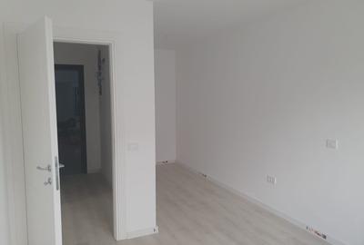 Apartament cu 2 camere decomandat în Nicolina - 3