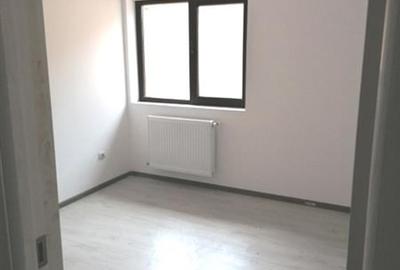 Casă individuală cu 4 camere cu Teren 245 Mp în Prelungirea Ghencea - 14