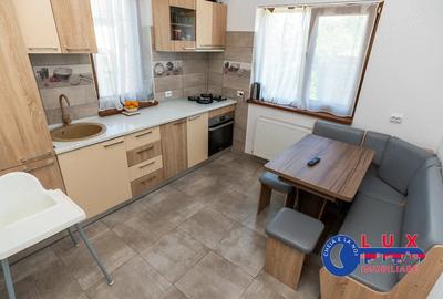 Casă cu Teren 350 Mp în Babadag - 2