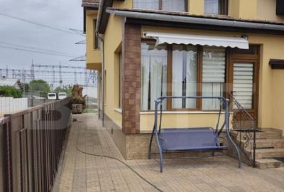 Casă cu 4 camere cu Teren 2700 Mp în Cihei - 18