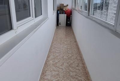 Orizont 3 camere decomandat - 2