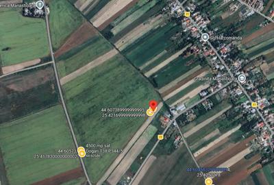 Teren de 4500 mp, în Uliești - 4