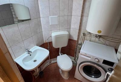 Garsonieră decomandată în Central - 6