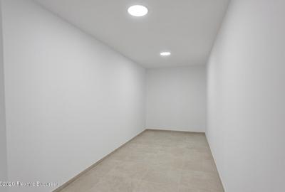 Apartament cu 4 camere semidecomandat în Colentina - 15