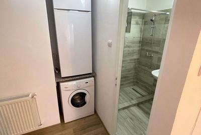 Garsonieră decomandată în Central - 2