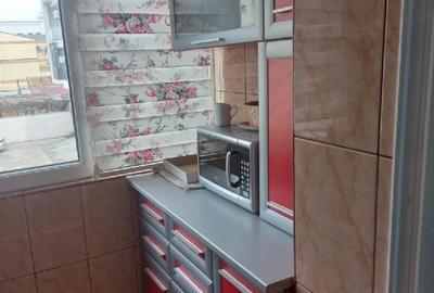 Apartament cu 2 camere decomandat în Casa de Cultură - 8