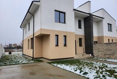 Duplex cu 4 camere în Corbeanca