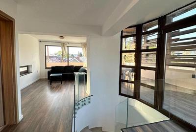 Casă cu Teren 200 Mp în Băneasa - 2