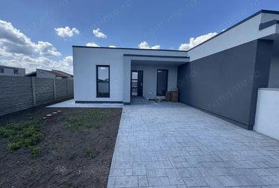 Sacalaz, Duplex pe Parter, Proiect Modern, 4 camere,2 bai