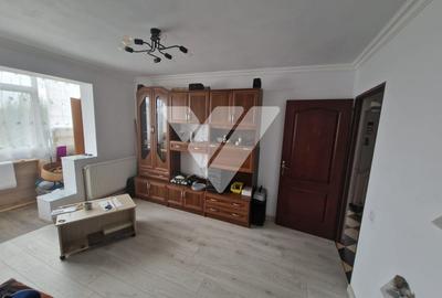Apartament 3 camere decomandat mobilat etaj 2 Cisnadie Sibiu - 1