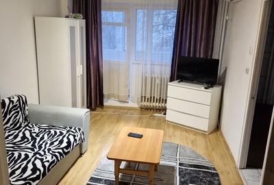 Garsonieră semidecomandată în Central - 1