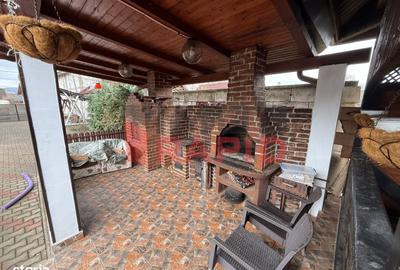 Casă cu 4 camere cu Teren 2650 Mp în Dumitra - 9