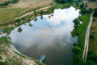 Teren de 2444 mp, în Central - 1