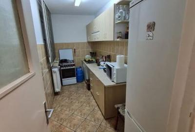 Apartament cu 2 camere decomandat în Decebal - 5