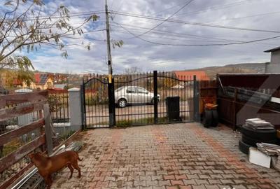 Apartament cu 4 camere decomandat în Central - 16