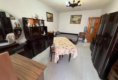 Apartament cu 2 camere decomandat în Energiei - 3