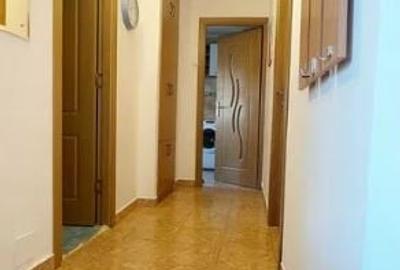 Garsonieră decomandată, mobilată în P-ța Muncii - 2