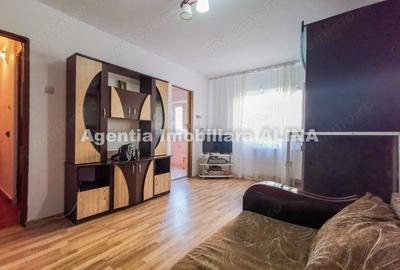 Garsonieră semidecomandată în Micro 15 - 15