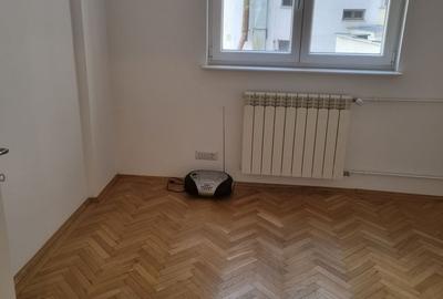 UNIVERSITATE AP 4 CAM, 100MP, RENOVAT CAPITAL  ACUM, PRIMA INCHIRIERE, BLOC 1980 - 5