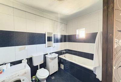 Apartament spa?ios la mansarda 90 mp utili, pre? excelent! Strada Negoveanu - 3