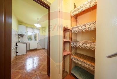 Apartament cu 2 camere de vânzare în zona Tractorul - 14