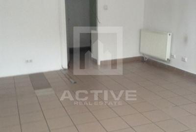 Spațiu comercial, de 47 mp, în Central
