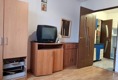 Garsonieră semidecomandată, mobilată în Uzina 2