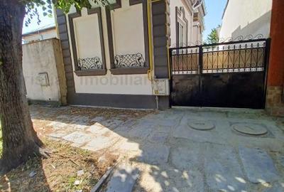 Casă cu 2 camere cu Canalizare în Central - 21