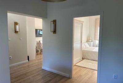 Apartament cu 3 camere decomandat în Semicentral - 3