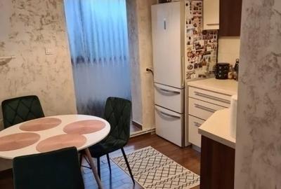 Apartament cu 3 camere decomandat, mobilat în Nicolina - 8