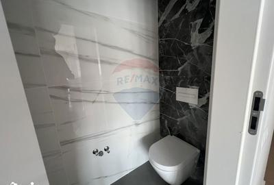 Apartament cu 3 camere în Turnișor