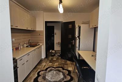 Apartament cu 2 camere decomandat, mobilat în Berceni