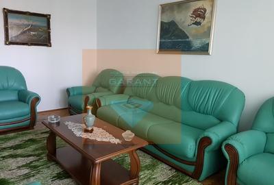 Apartament cu 4 camere decomandat, mobilat în Ultracentral