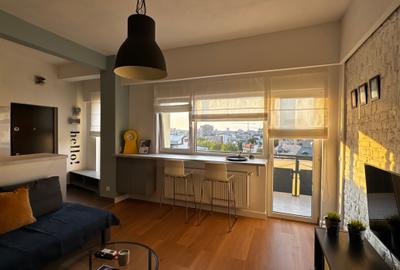 Apartament cu 2 camere semidecomandat în P-ța Romană