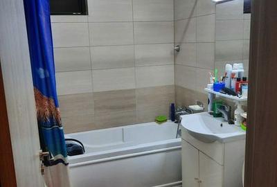 Apartament cu 3 camere decomandat în Chiajna