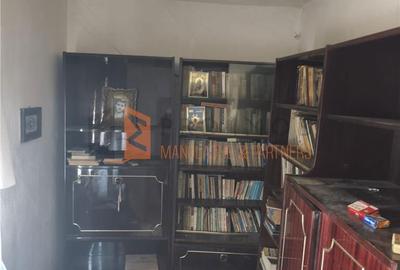 Casă cu 4 camere decomandat în Strezeni - 3