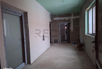 Casă cu 4 camere în Forău - 5