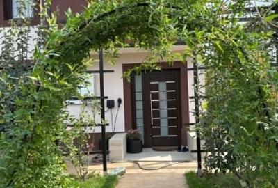 Casă cu 5 camere cu Teren 996 Mp în Central