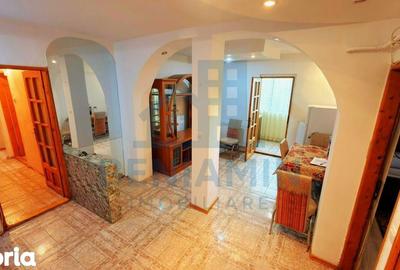 Apartament cu 3 camere decomandat în 1 Mai - 3