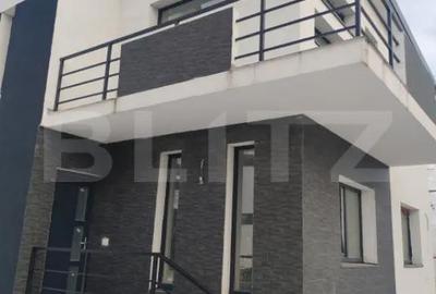 Casă cu 4 camere cu Teren 150 Mp în Central - 2