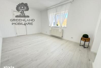 Casă cu 3 camere cu Teren 370 Mp în Bucium - 5