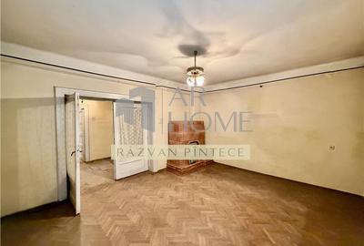 Apartament cu 2 camere decomandat în Poștei - Bucov